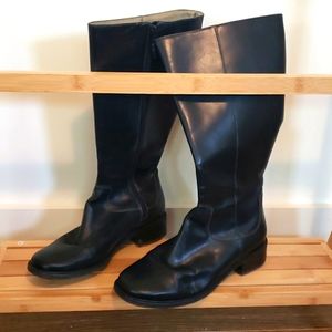 Tall zip black boots low stack heel